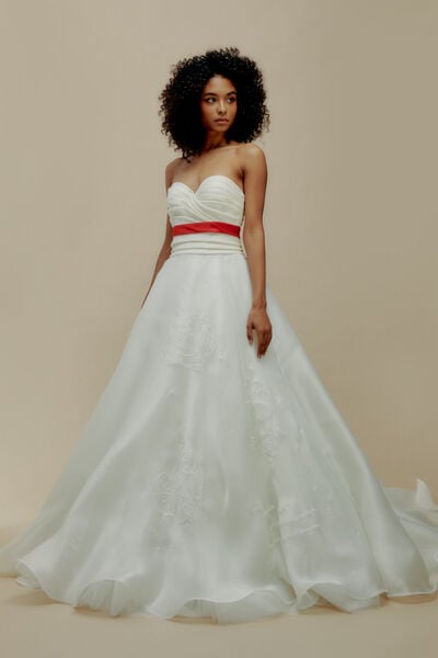 Re-love Bridal Gown Angela - Bridal