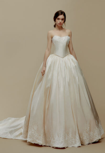 Re-Love Bridal Gown Nives