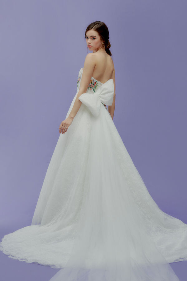 Re-Love Bridal Gown Consuelo