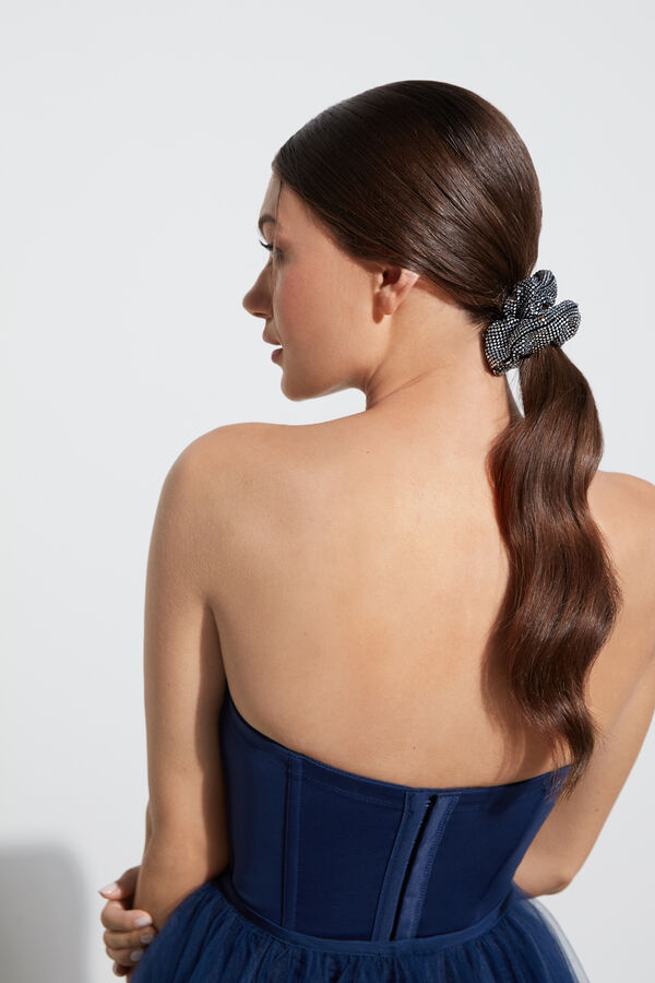 Embroided scrunchie