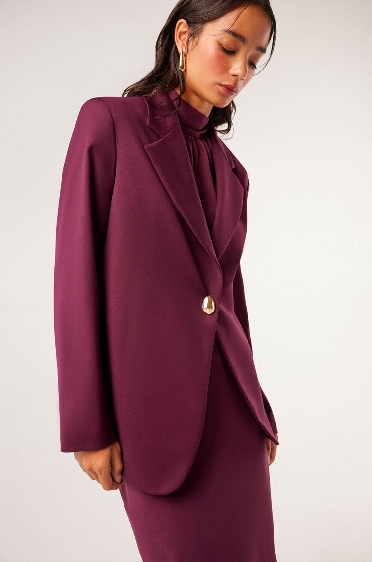 <br><br>NEW IN