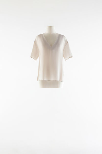 T-shirt con scollo a V in seta