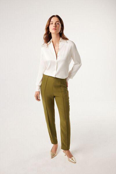 Camicia in raso con colletto