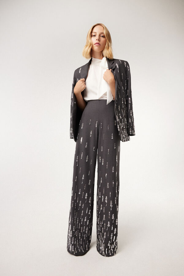 Straight-cut trousers