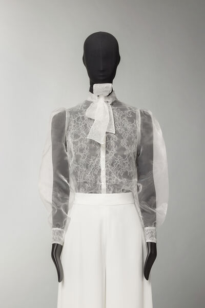 Camicia in organza con fiocco