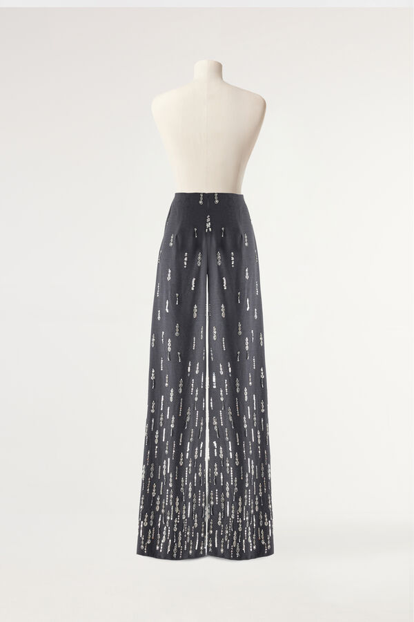 Straight-cut trousers