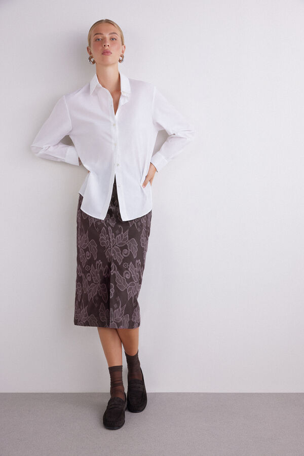 Embroidered midi skirt