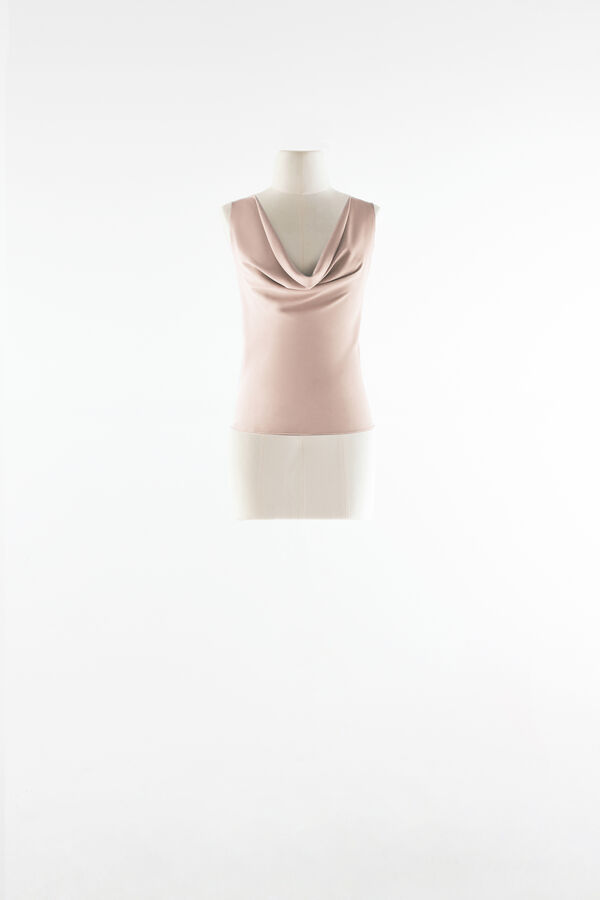 Top con scollo a cappuccio