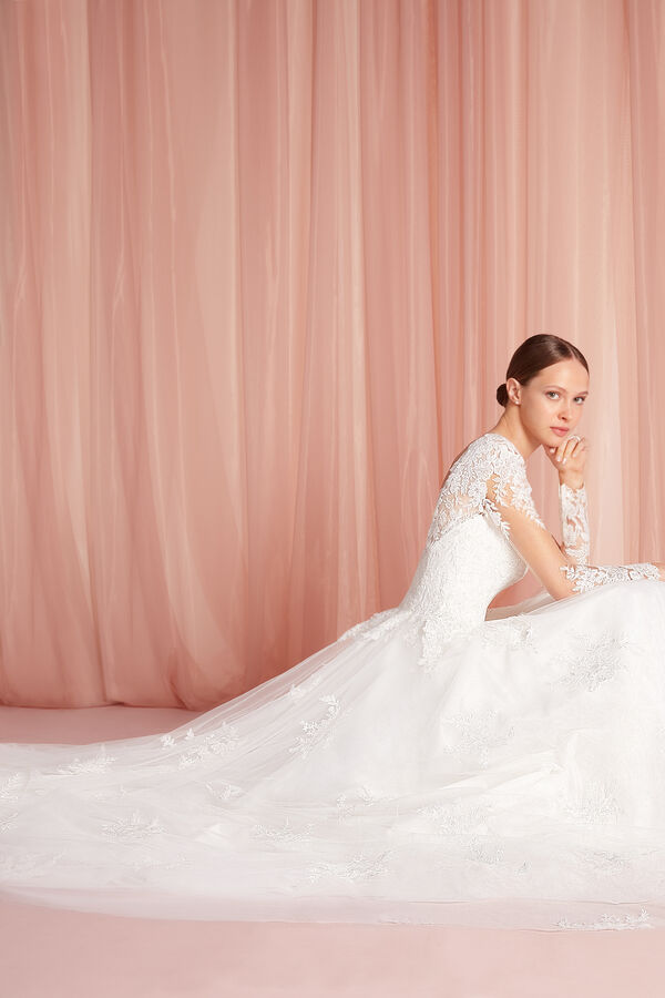 Lara Bridal Gown