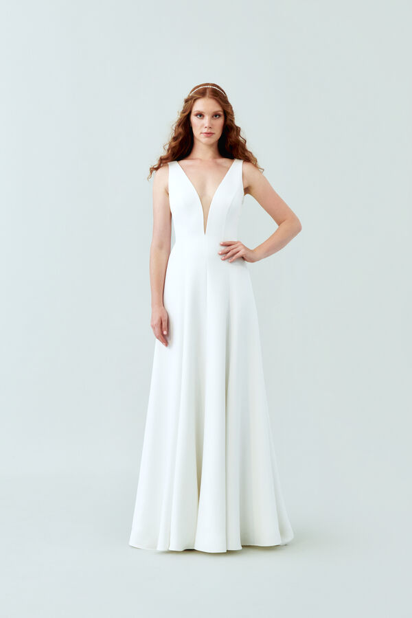 Hilary bridal gown