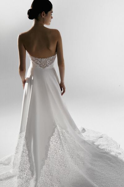 Daila Wedding Dress