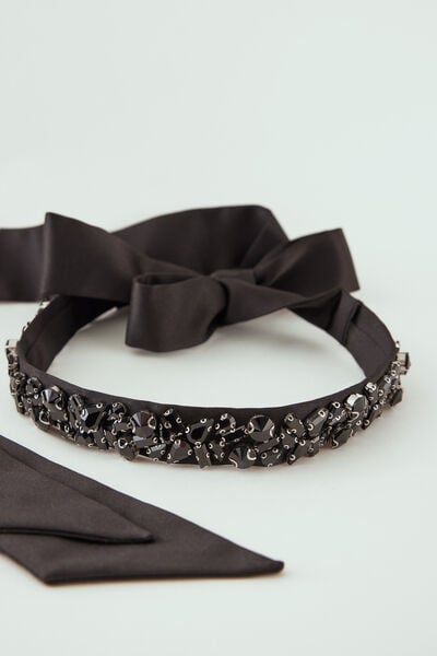 Embroidered satin Belt