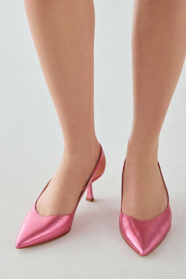 Slingback aus laminiertem Leder