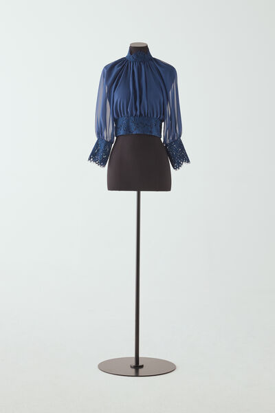 Bolero in chiffon
