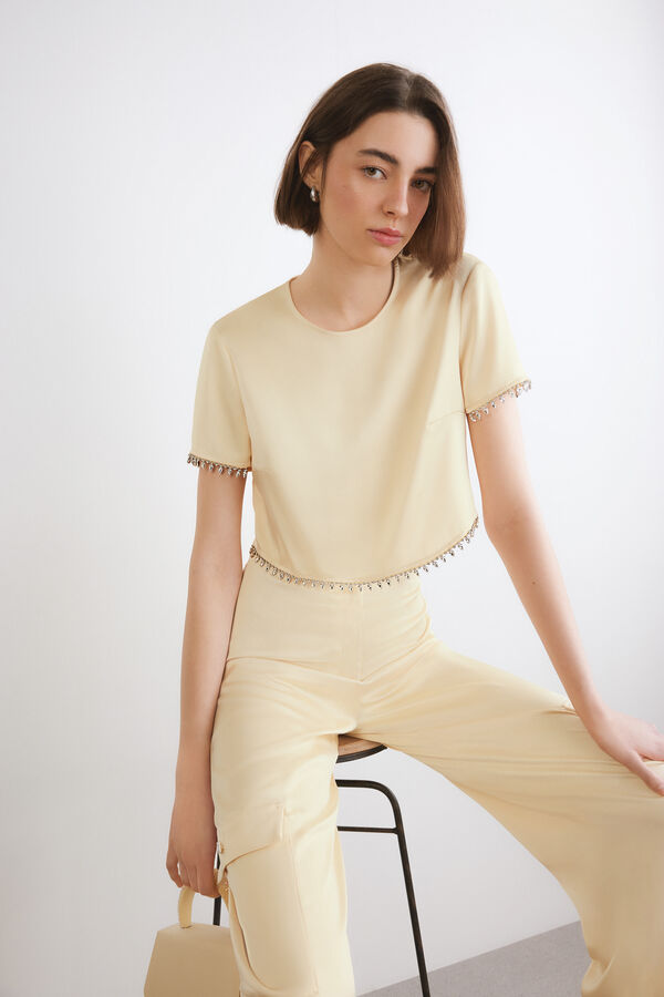 T-shirt con maniche corte gioiello