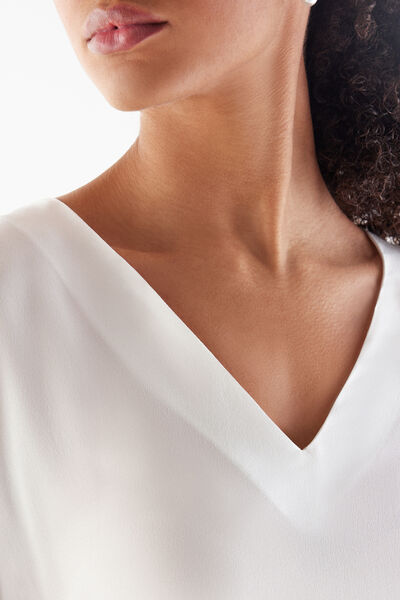 Silk V-neck T-shirt