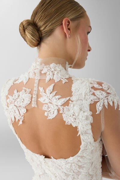 Bolero de renda