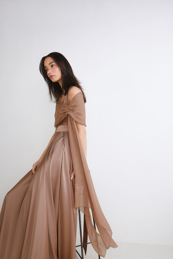 Ein-Schulter-Ausschnitt