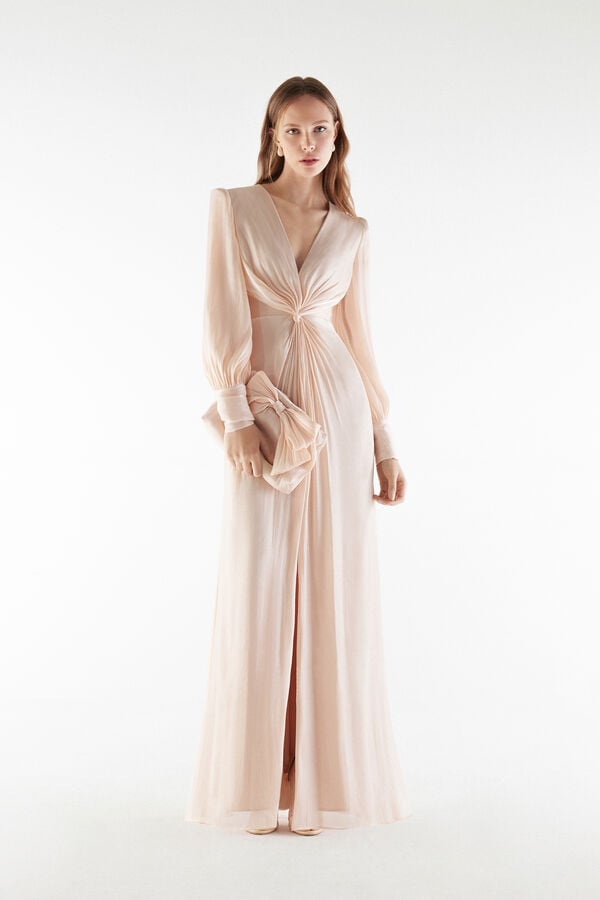Long Dress Aura