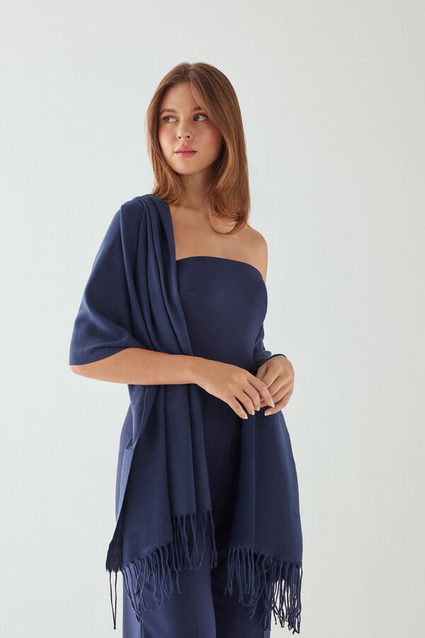 Fringe Stole