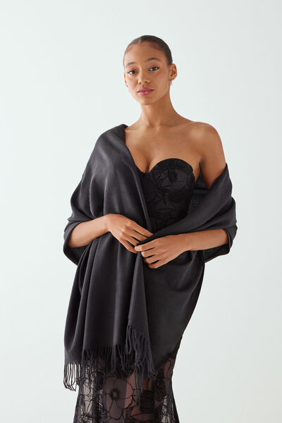 Fringe Stole