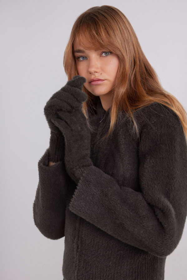 Fluffy Knit Gloves