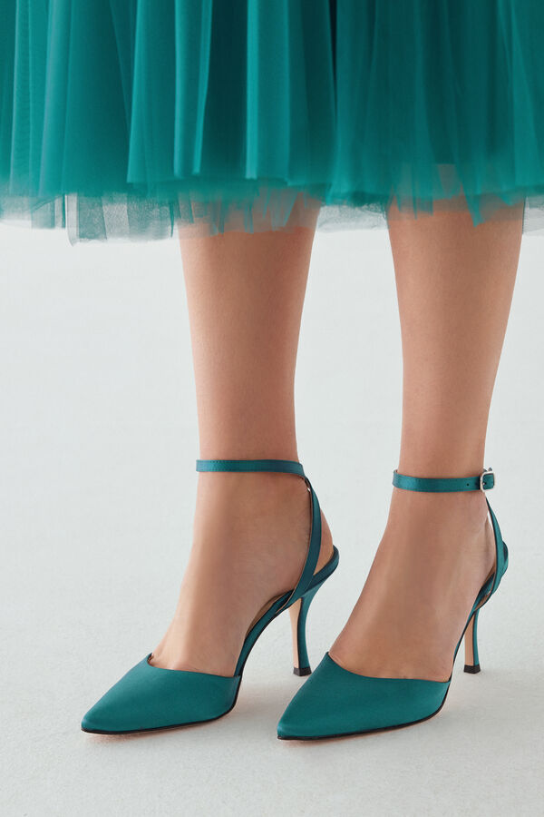 Satin-Pumps