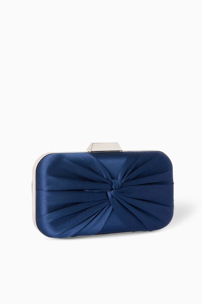 Pochette en satin