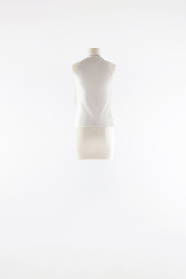 Satinbluse mit Schleife