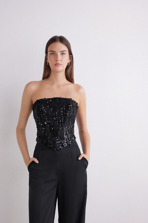 Bustier brod&eacute;