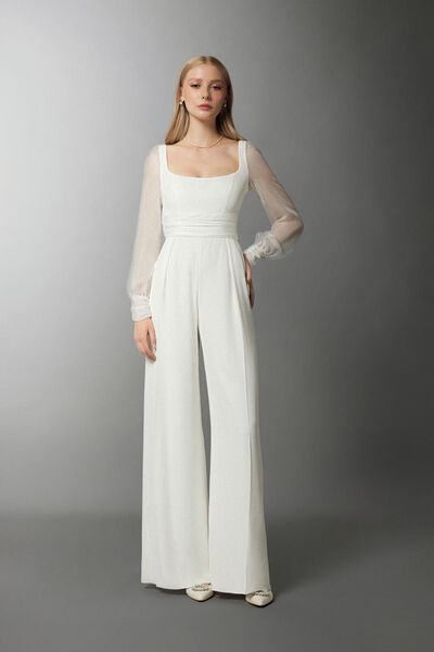 Tuta in crepe con maniche in chiffon