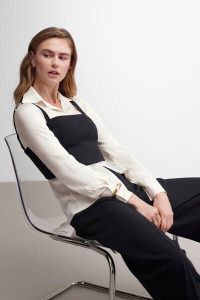 Camicia in raso con colletto