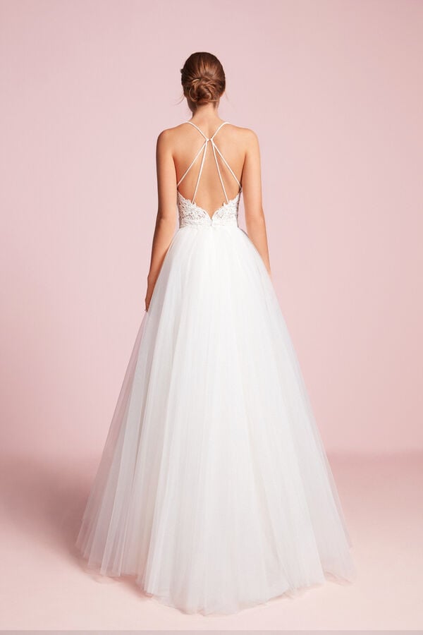 Hoara Wedding Gown