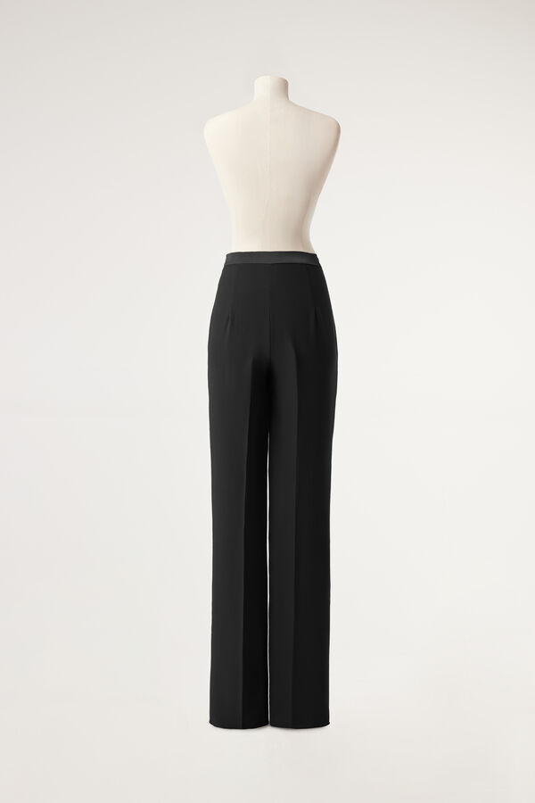 Pantalone a palazzo