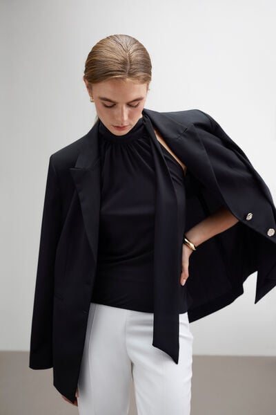 Hose aus Cr&ecirc;pe