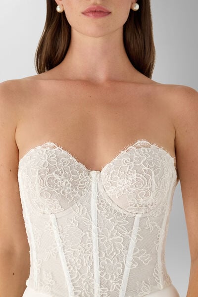 Rebrodé lace bodice
