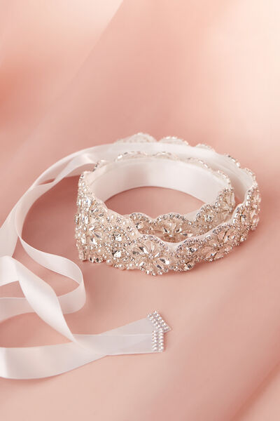 Belt with strass embroidery