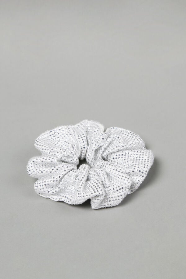 Embroided scrunchie