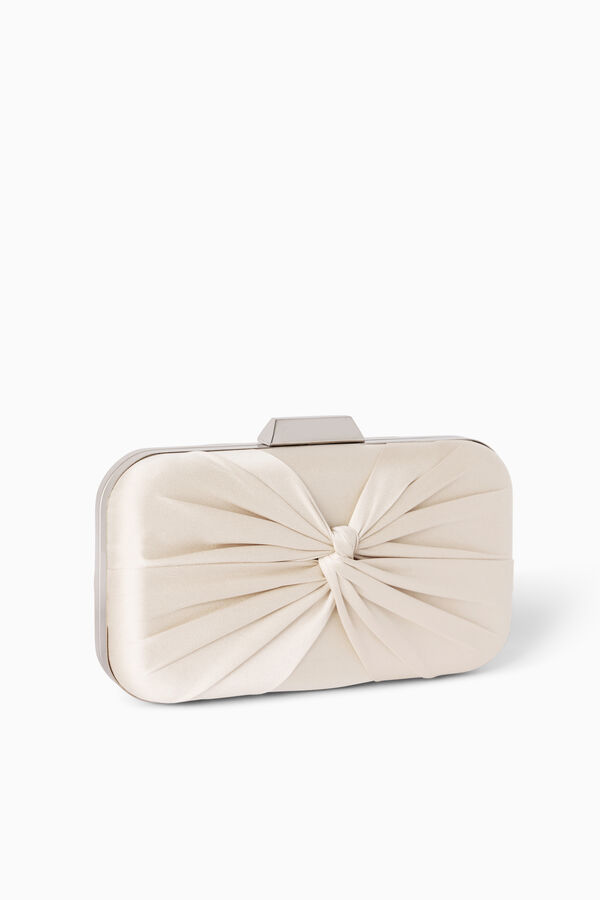 Clutch de cetim
