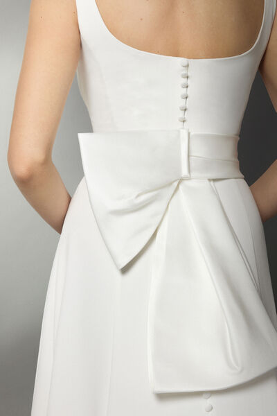 Satin belt with bow