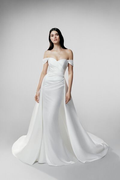 Abito da Sposa Gemma con sopragonna