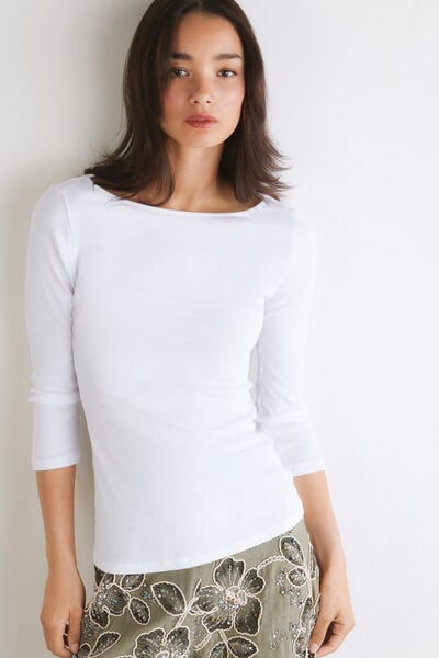 Su&eacute;ter com decote barco