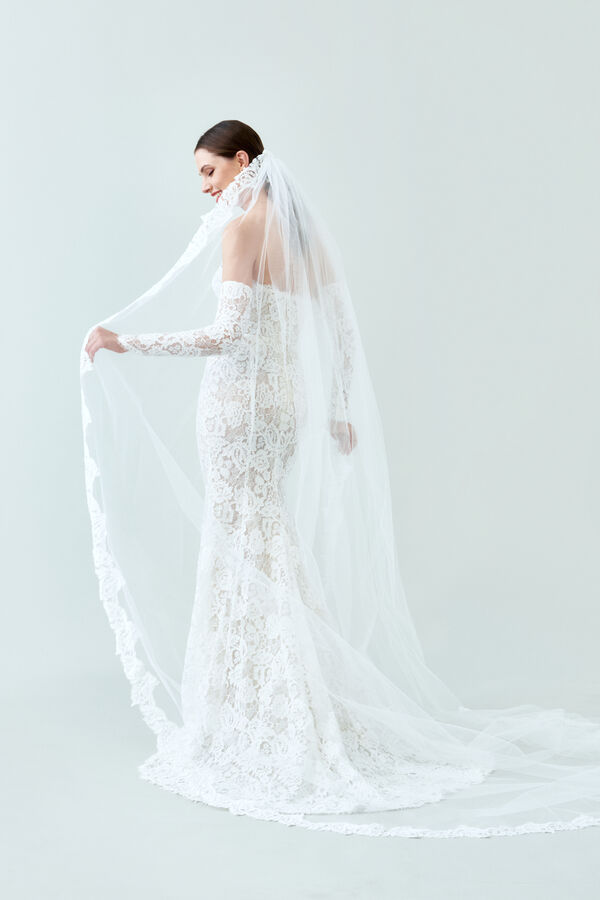 Re-embroidered Lace Veil