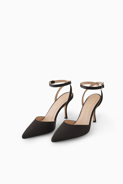 Satin-Pumps
