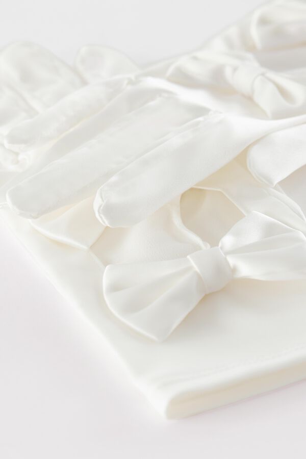 Satin Gloves