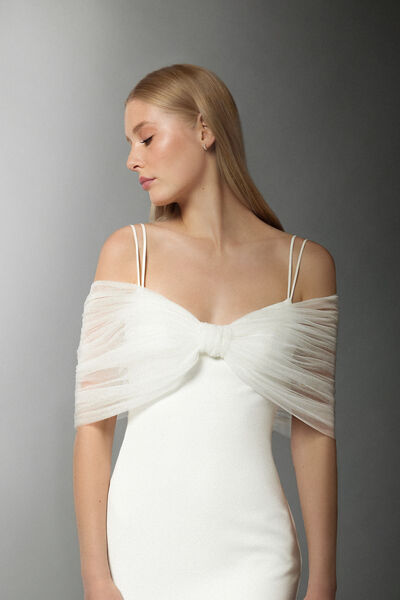 Off-the-shoulder tulle shrug