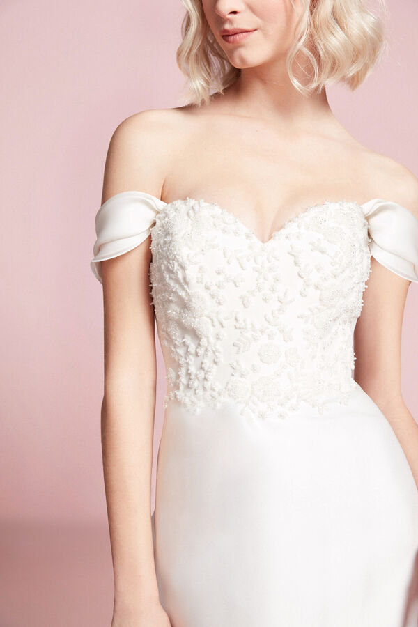 Aura Bridal Gown