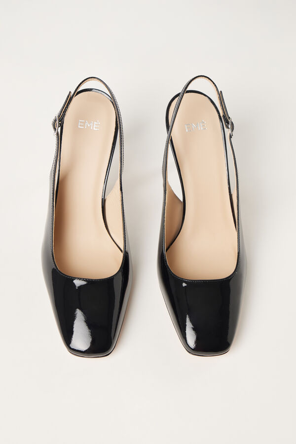 Patent leather slingbacks
