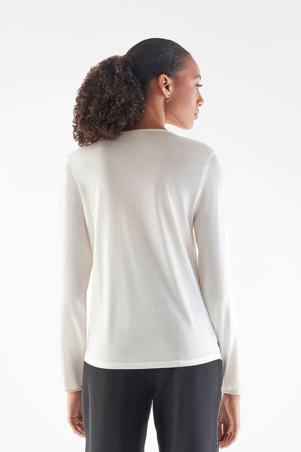 Blusa in raso di seta con scollo a V