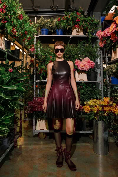 Kurzes Kleid Muette